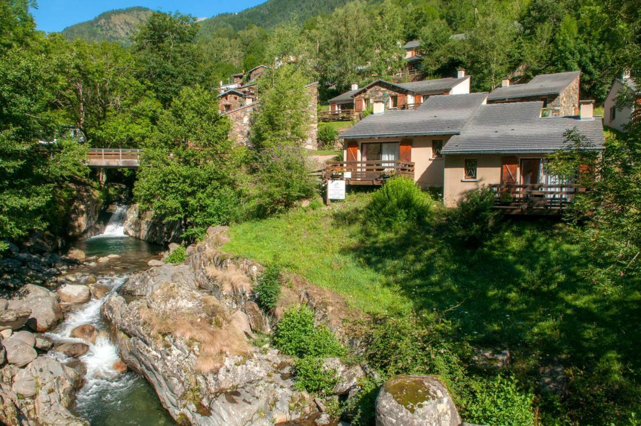 Village Vacances De Marc Auzat Esterno foto